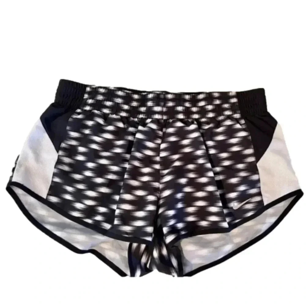 NIKE‎ Dri-Fit running shorts
Size: medium